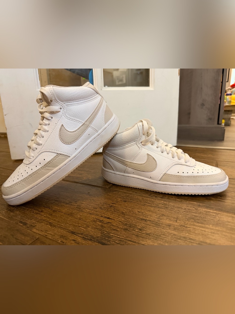 Nike Court Visions Mid top - white/tan